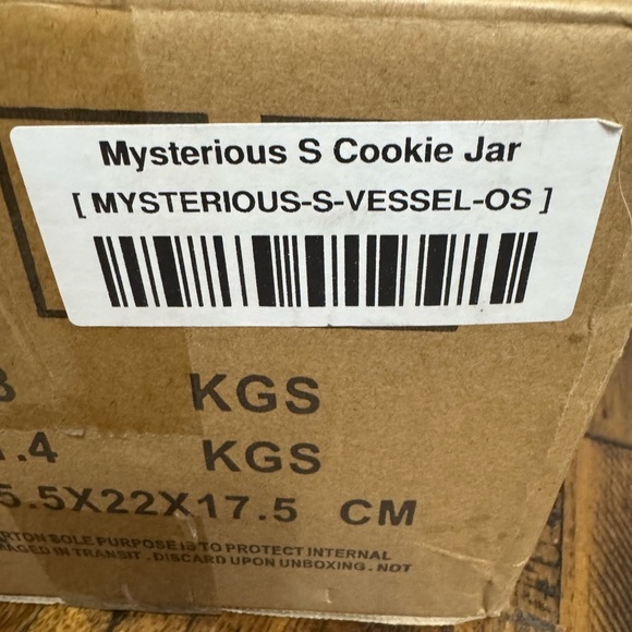 Stussy Cookie Stash Jar Art Decor Ceramic White Piece Limited Edition-Rare NWT - Picture 13 of 16